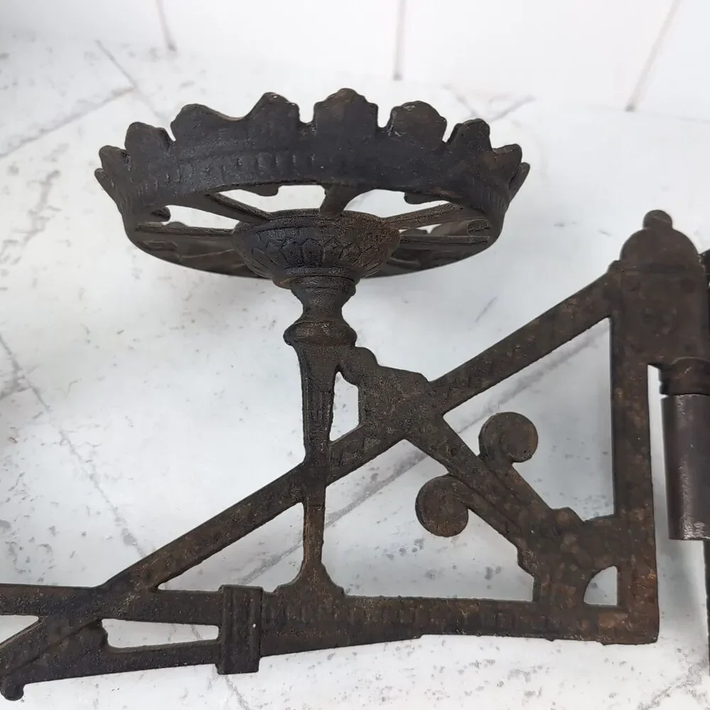 Eastlake Antique Cast Iron Plant Oil Lamp Double Wall Bracket With Mount Rustic
